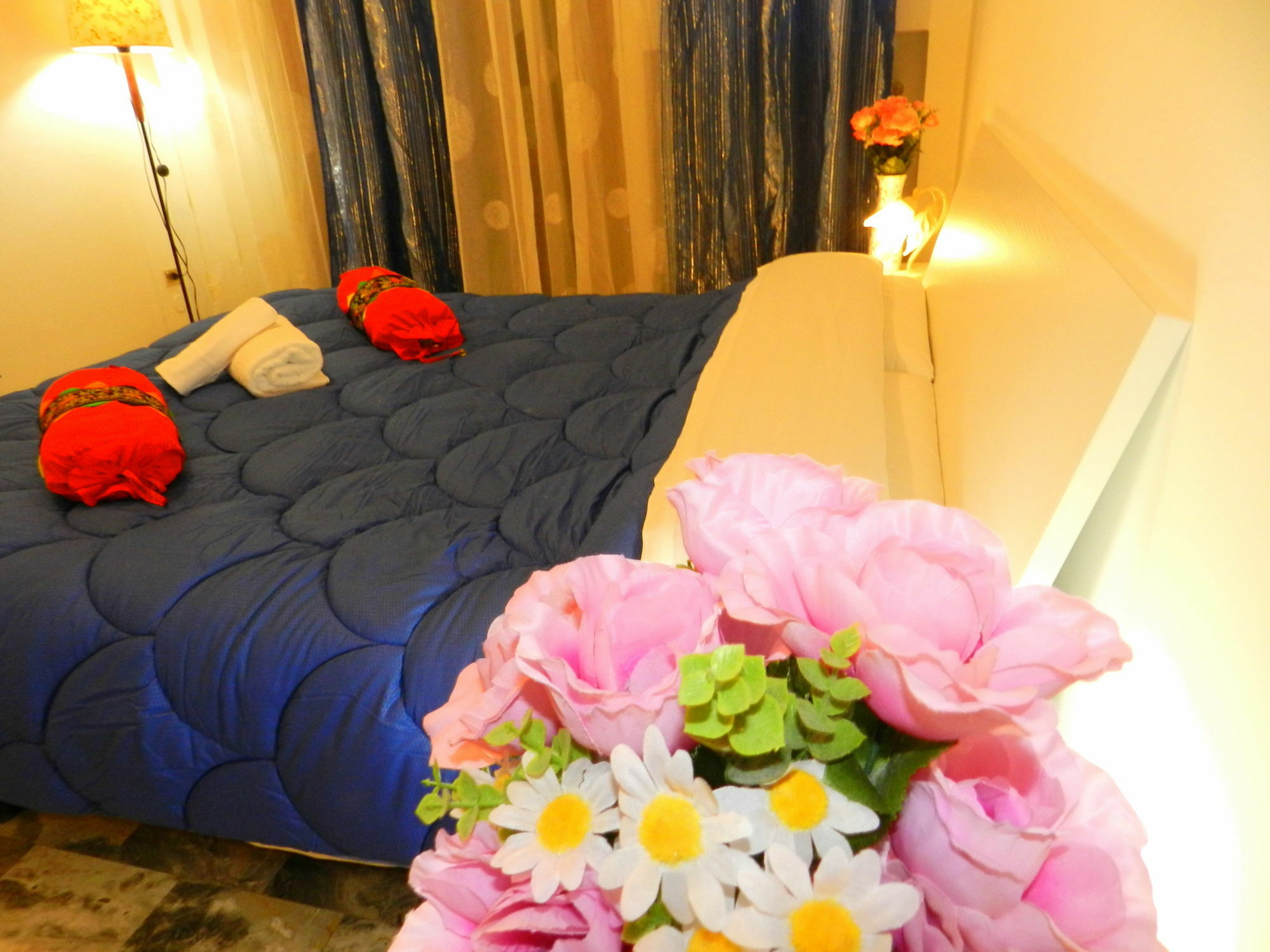 Tisha Hotel 3*